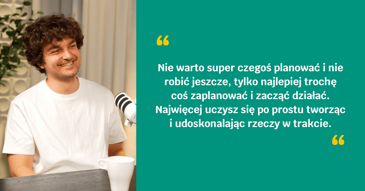 GoldsaverPL's tweet photo. „Najwięcej uczysz się po prostu tworząc i udoskonalając rzeczy w trakcie”. 

Weteran polskiego YT, Czarek Jóźwik (Abstrachuje TV) mówi o uwalniającej mocy zasady „better done than perfect”. Jak przestać planować, a zacząć skutecznie działać w biznesie i finansach?  

Oglądaj➡️ https://t.co/T7MDaMaE3b 
Słuchaj➡️ https://t.co/SVhCqEC753