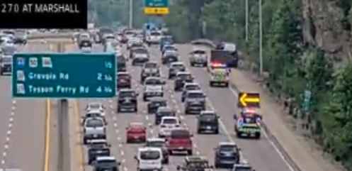ontimestl's tweet photo. SB 270 @ Marshall in the right lane, traffic heavy thru Manchester #ontimestl #stltraffic @991JOYFM #991joyfm #joyfmstl https://t.co/pOx0j8L70L