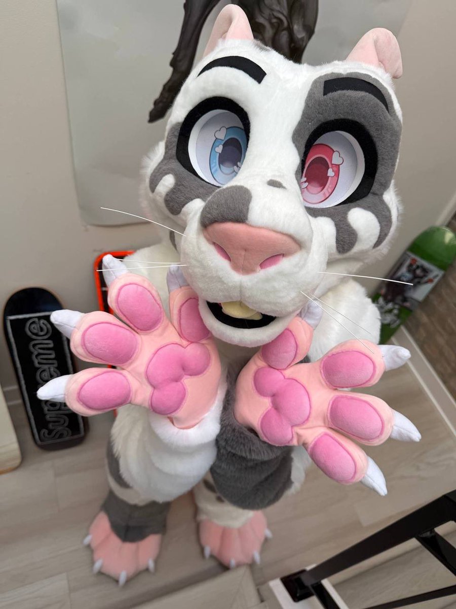 ⭐️Zero Dealing @ Furrydelphia Booth A1⭐️ tweet media