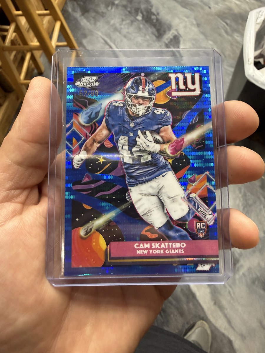 PUCCISMASH's tweet photo. @CardPurchaser Love me some cosmic https://t.co/WQa1QzRNe9