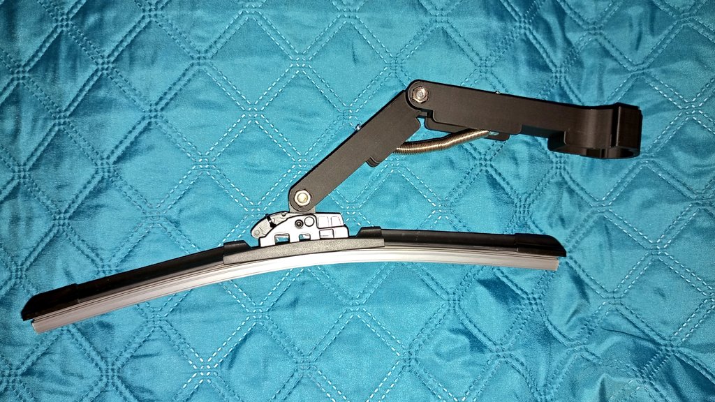 SlagPerch3D's tweet photo. Yo ppl. I've had some rough time in my life, so I'm not posting that often. I've been fixing my car for a while now, and here is one of the solutions. Instead of buying rear wiper lever, I decided to 3d-model and print it.

This abomination really works!))

~~~ 
#blender #3d https://t.co/YRURuEDaza