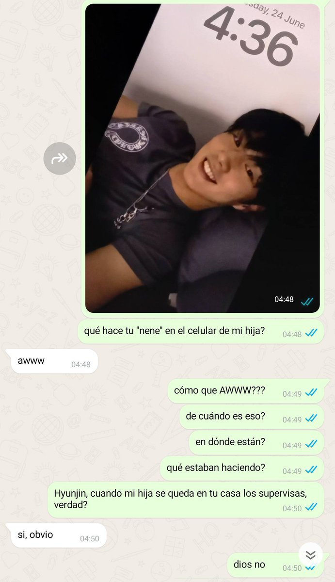 hyunstupib's tweet photo. + 1 tweet extra 
( muuuchos años después ) https://t.co/sr7JHwys4b