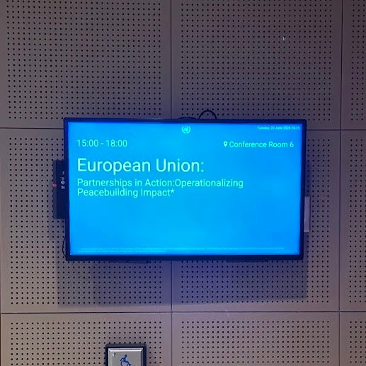 EUatUN's tweet photo. At #UNPeacebuildingWeek, 🇪🇺@EUAmbUN Lambrinidis urged concrete steps for impactful peacebuilding:
🔹 Structural UN Secretariat changes to incentivize UN cohesion 
🔹 Strengthening @UNPeacebuilding via strong connection to UN development work, QCPR. https://t.co/KTCxiMOLRX