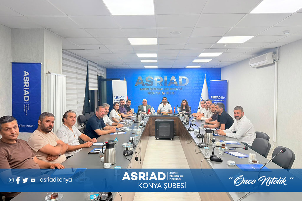 AsriadKonya's tweet photo. Asriad Konya Şubesi Haftalık Rutin Yönetim Toplantısını Gerçekleştirdi.

#türkiye #konya #asriad #asriadkonya #gençasriad https://t.co/4su7YAVsvE