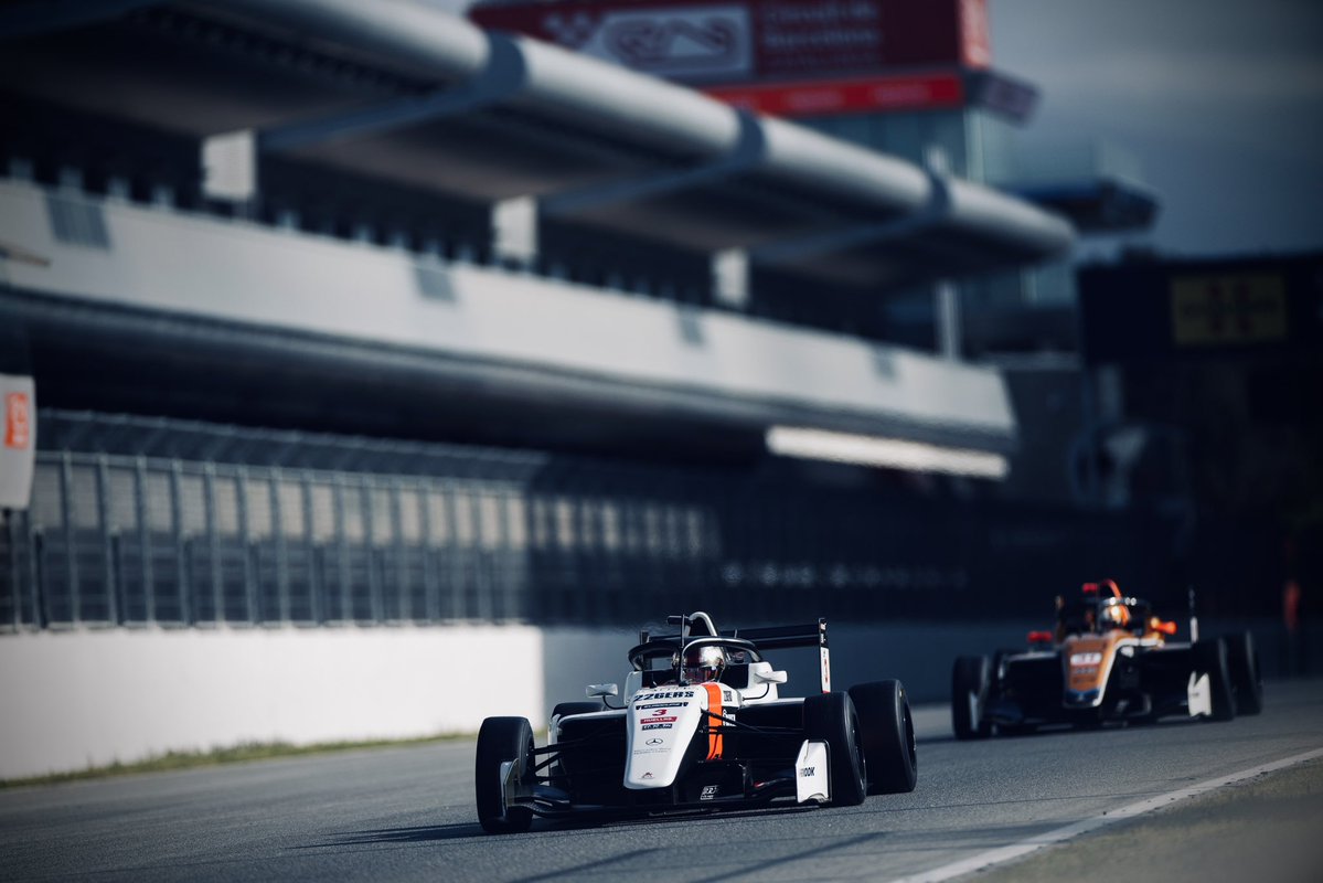 BorgnaEdouard's tweet photo. 📚🏎️ Focus. Work. Progress.

With 10 days to go until Imola, every study session, every data review and every lap on track matters. The objective remains the same: keep learning, keep improving and keep pushing the limits.

🇮🇹 See you at Imola.

#EdouardBorgna #Eurocup3 https://t.co/d5eHccDglt