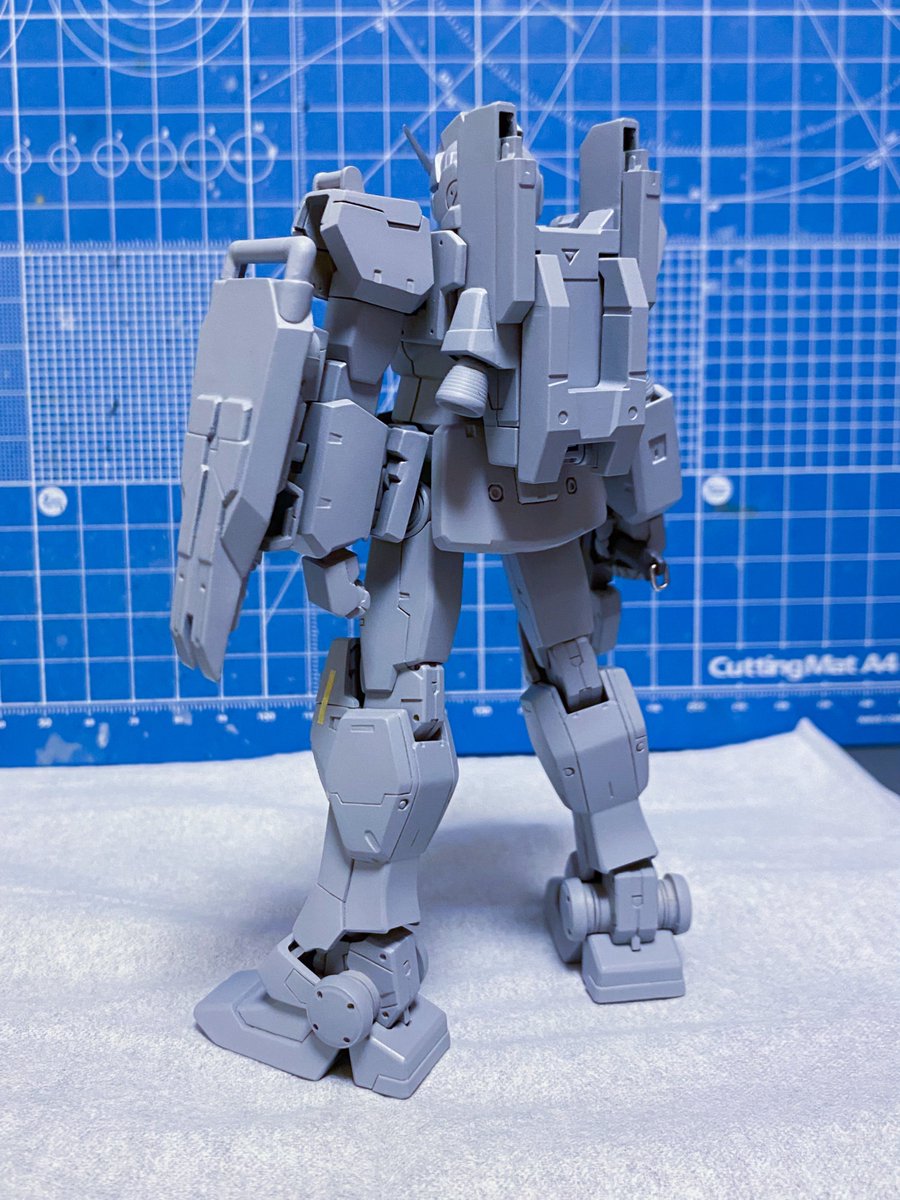 uc01530227's tweet photo. 全パーツサフ処理完了

1/144 RECKLESS RX-79[G]
先行量産型ガンダム(地上戦装備)
原型 : 松村年信

RECKLESS RX-78、 GFF RX-79BD、HGUC RX-79のパーツを一部使用

#陸戦型ガンダム
#第08MS小隊 https://t.co/dtjOT01EDe