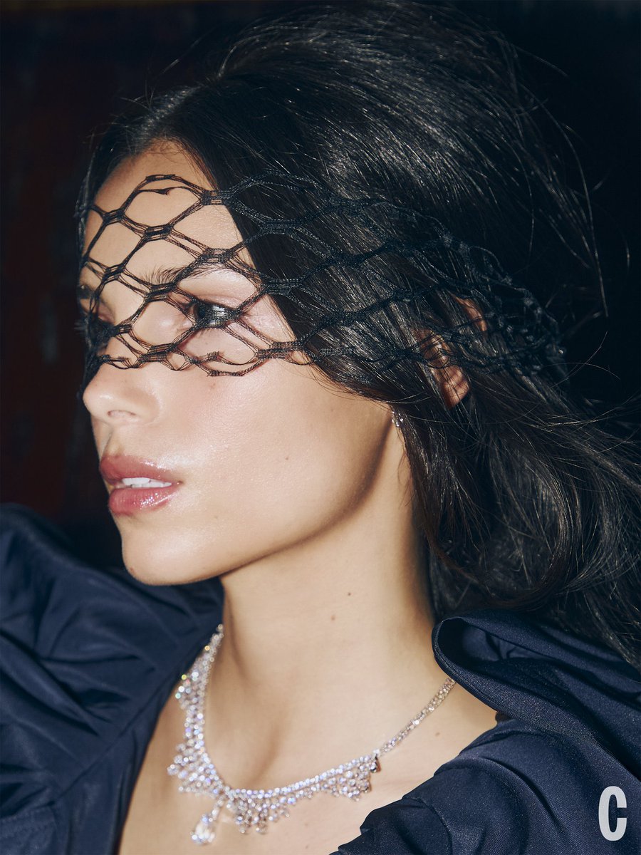 PopBase's tweet photo. Inde Navarrette looks fabulous for Cosmopolitan. https://t.co/uFwKkp8Sa7
