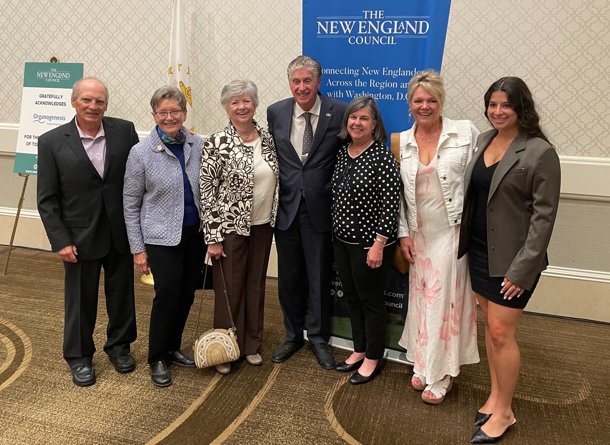AARPRI's tweet photo. #AARPRI Advocacy volunteers Dan Liparini, Sandra Darling, Gerry Barnett and Hanne LeBlanc with State Director Catherine Taylor and intern Mila Kuilan, and guest speaker Gov. Dan McKee at this morning's New England Council breakfast. https://t.co/WwfGiLvCX3