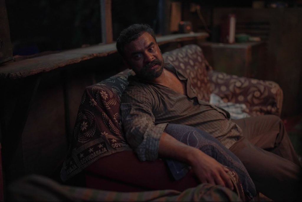 Deadlydevil_04's tweet photo. Shades of ABBA 💥🤍✨

#BALAN IN CINEMAS NOW! 🪄

#TovinoThomas #Chidambaram #JithuMadavan 

@KvnProductions @thespianfilms_ @ShailajaD #SatishFenn @chidaakasham #JithuMadhavan #SushinShyam https://t.co/TXa86my9fV
