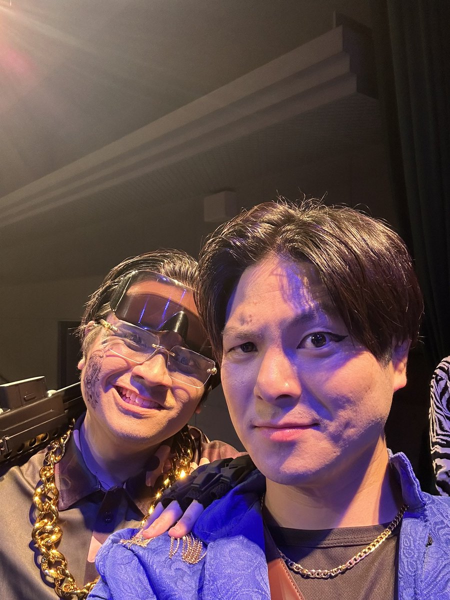 shouta816sankyu's tweet photo. ビッグボス役　こうせいさん。
座組のメンバーで最初に話して仲良くなり、苦楽を共にし右往左往し、縦横無尽に駆け回り時に傍若無人に立ち回り日々を過ごした。

そして最後に別れを告げた。楽しい日々でした！ありがとう😊
#えばれく https://t.co/cMniCwfEzi