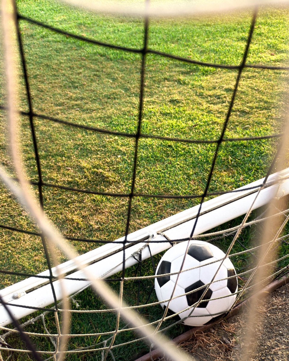 sandmarc's tweet photo. Match day photography just got an upgrade. Shot on iPhone 17 Pro Max + Telephoto 2x Lens 🏆️

#worldcup #shotoniphone #iphonephotography https://t.co/rjD9JP6RGC