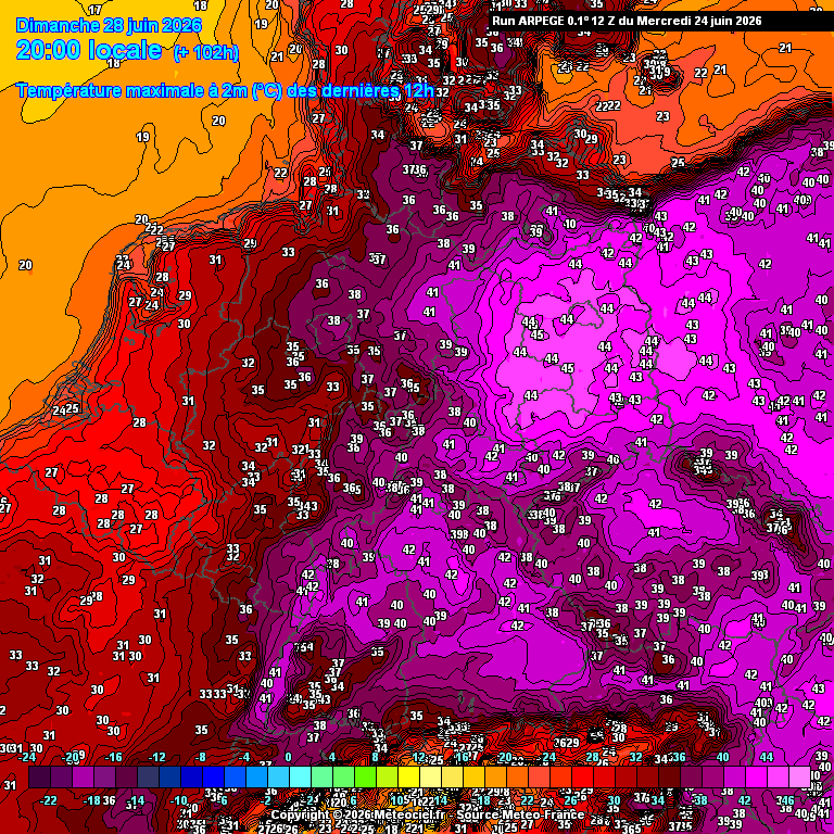 sturmwetter1703's tweet photo. Modelle eskalieren #HITZE🌡️🔥☀️ / 🇩🇪ICON 43°, 🇫🇷ARPEGE bis 45°C am Sonntag (Berlin/Osten)!
Die #Wetterkarten übertreffen derzeit alles, was man aus der Mittelfrist kennt.
Damit steigt auch in #Deutschland das Potential für einen neuen Allzeit Temperatur-Rekord (41.2°C, 2019)! https://t.co/38xeyC4N2Q