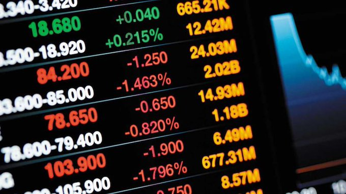 gelorria's tweet photo. 🚨 ¡ÚLTIMA HORA: Claude ahora puede analizar acciones como un analista senior de Wall Street de forma GRATUITA

Aquí hay 7 prompts para investigar, seleccionar y gestionar acciones ganadoras como un profesional: https://t.co/3W1o9y1alT