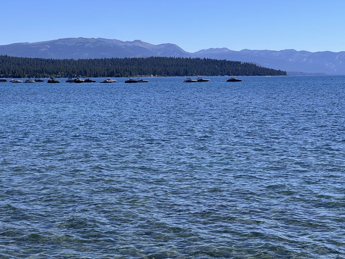 ZN0814's tweet photo. Lake Tahoe https://t.co/vFfqBVoZJV