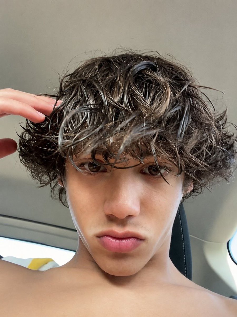 frank8lar's tweet photo. https://t.co/EphrQ1qwuF

🥒🍆🥒🍆🍆 https://t.co/5NttjON34e