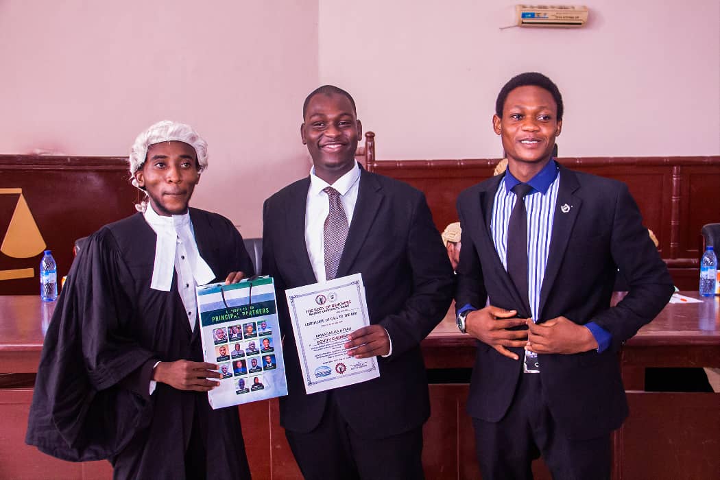 EquityBUK's tweet photo. WELCOME TO THE BAR, OUR NEW WIGS⚖️
Equity Chambers Bayero University Kano proudly felicitates with the newly admitted Equitarians on their successful Call to the Bar within the jurisdiction of Bayero University Kano.
Congratulations, New Wigs! The Bar has welcomed you.🤗🙌 https://t.co/nlmbeE4kiC