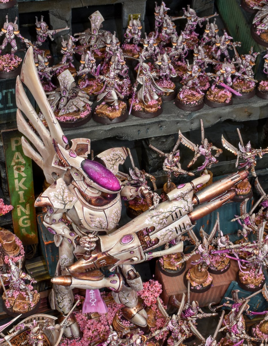 GMMStudios's tweet photo. Finished! Ynnead Eldar army, part two.  One of my biggest!  More pics in the usual places. https://t.co/V1m5R6wwfo