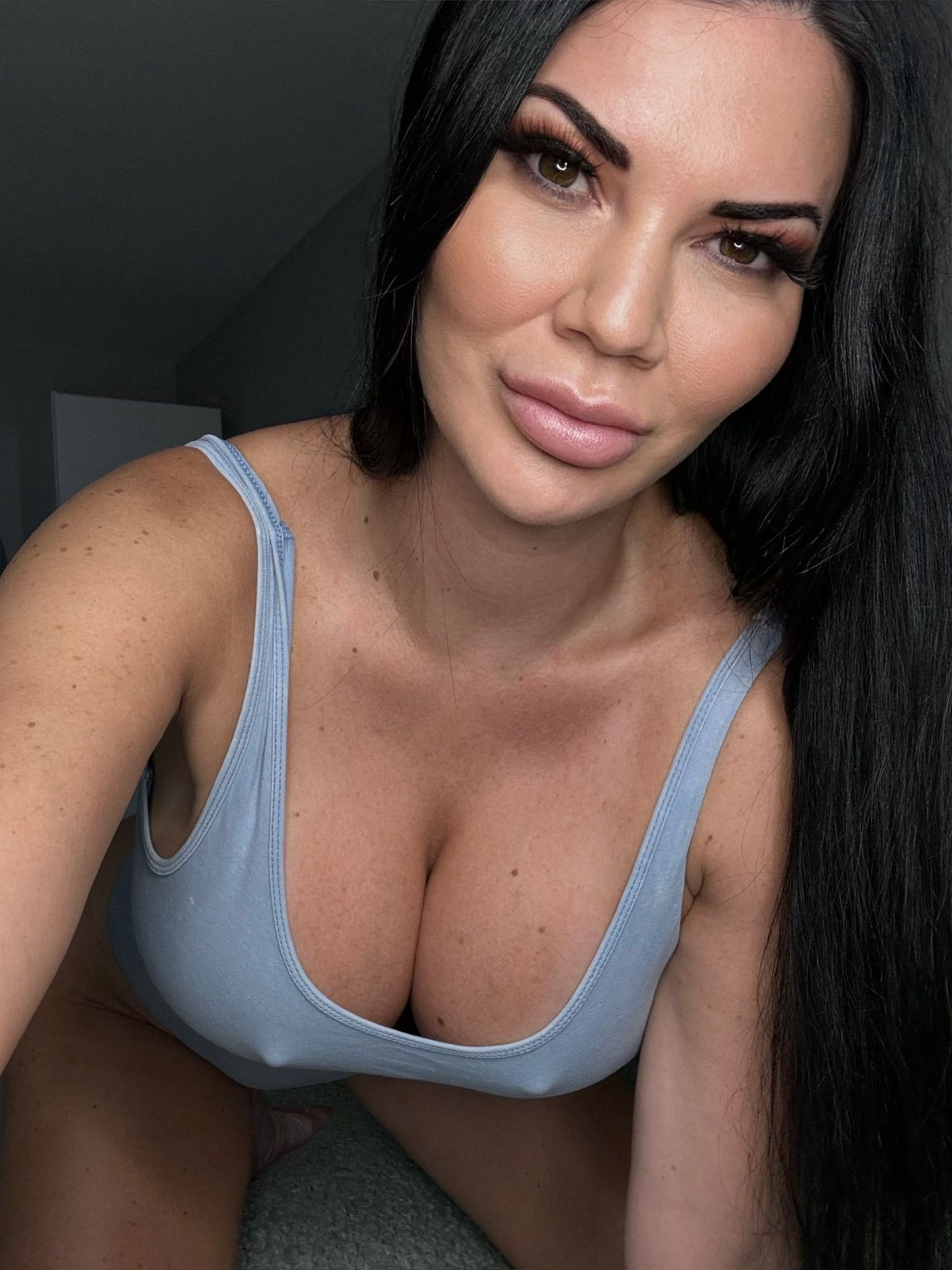 FYI, my eyes are up here 👀😋 https://t.co/3obismtcbU