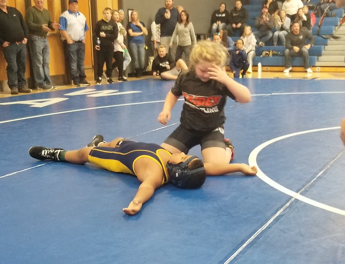 Wilson99R's tweet photo. @upfrontmma My daughter would leave a kid questioning his decision to participate in the sport. https://t.co/JU5YIH19m0