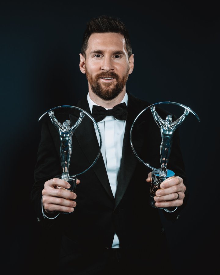Harmzel10's tweet photo. Happy Birthday 🎉 to the greatest footballer on Earth the real GOAT 🐐 https://t.co/lKe6eUyYkZ