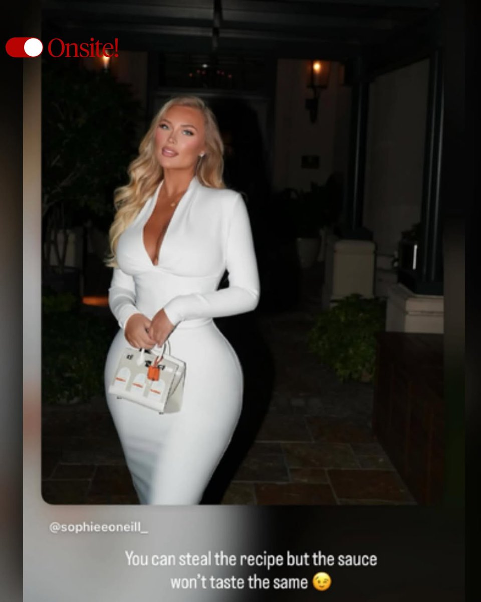 its_onsitetv's tweet photo. Sophie O'Neill Exposes Mia Thornton For Superimposing Her Face Onto Her Body For An Instagram Post

Visit https://t.co/gIGUTwPL3K for more stories. https://t.co/Cf6uMiQ3kM