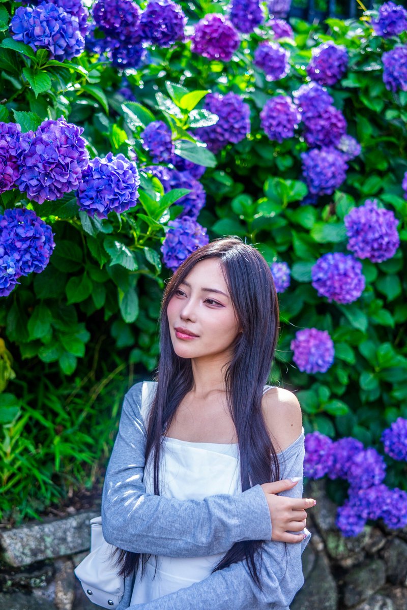 toyosan0720's tweet photo. モデル:Luna(@luna_____cc)
場所:東京
「untitled」
#ポートレート撮影 #モデル撮影 #写真 #batis #リクエスト撮影 #portraits #PHOTOS #あじさい https://t.co/FWjsykMQWo