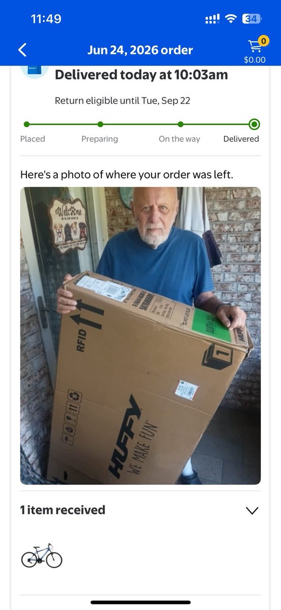 dokanoko's tweet photo. @Walmart Hello,

I placed an order for a bicycle today, but my order was given to another person. The photo provided clearly shows someone else, not me. https://t.co/stOu9LXSUm