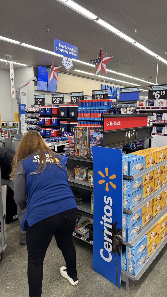 iannipple's tweet photo. @squirtletcgoc2 tins, AH blister still available 
 5 Limit 

12701 Towne Center Dr
Cerritos, CA  90703 https://t.co/y0dYhQdyGX