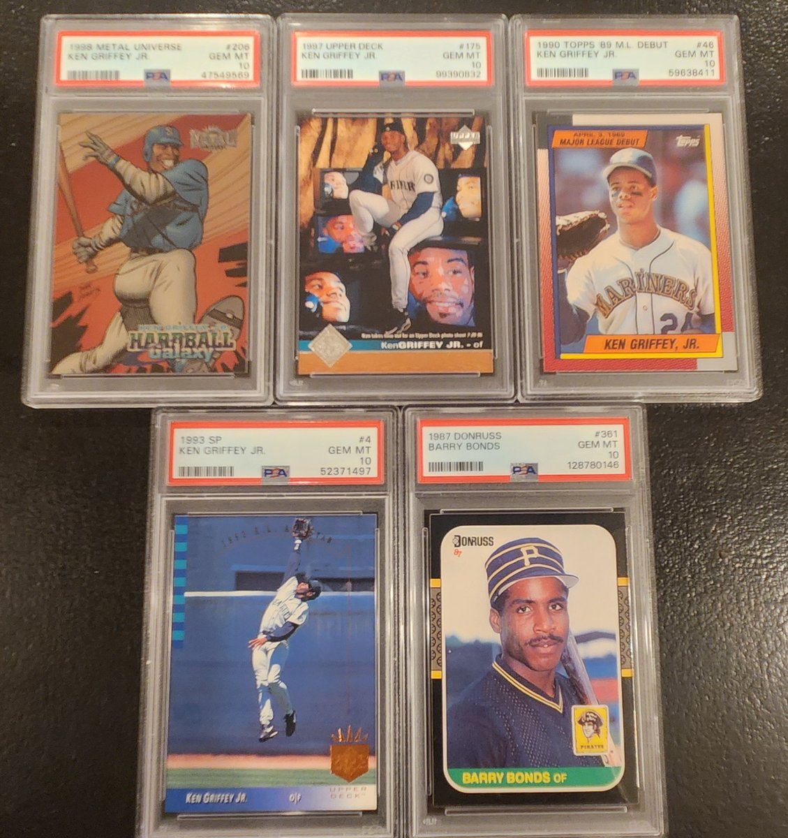 wezer95's tweet photo. @CardPurchaser Received order from @psa vault.  #mailday https://t.co/0drKmkbnN1