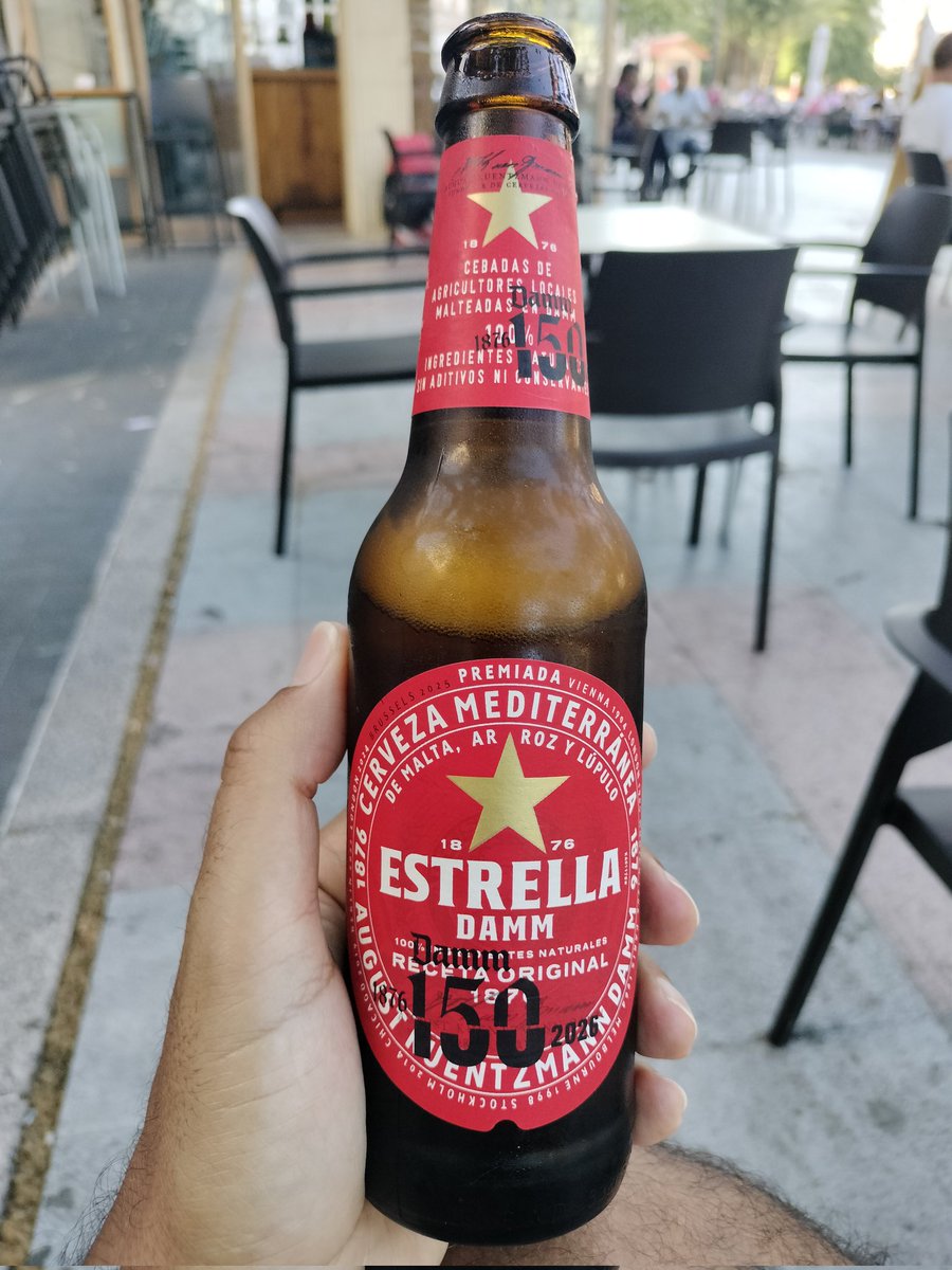_El_ser_Bcero's tweet photo. 150 años y tan fresca.

¡@EstrellaDammEs felicidades! https://t.co/t7eDKuzArC