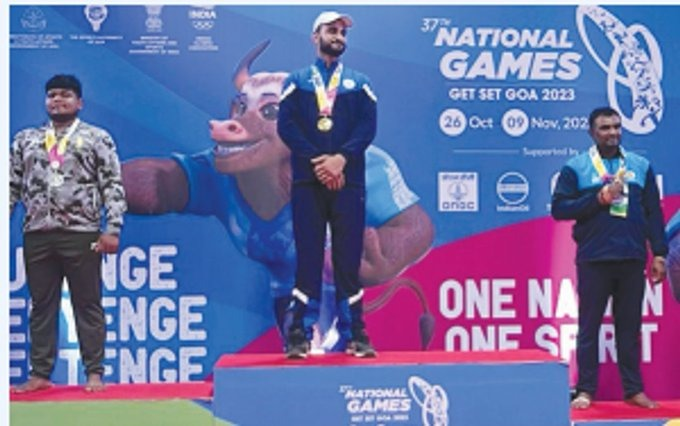 Syed_anamm's tweet photo. Srinagar's Suhaib Feroze Jeelani left a decade-long rugby career to pursue martial arts—and turned that bold decision into an inspiring success story.  National Games Gold 🥇 | Asian Championship Silver 📷 | World Championship Bronze 📷 📷 https://t.co/OgEztOrlLM