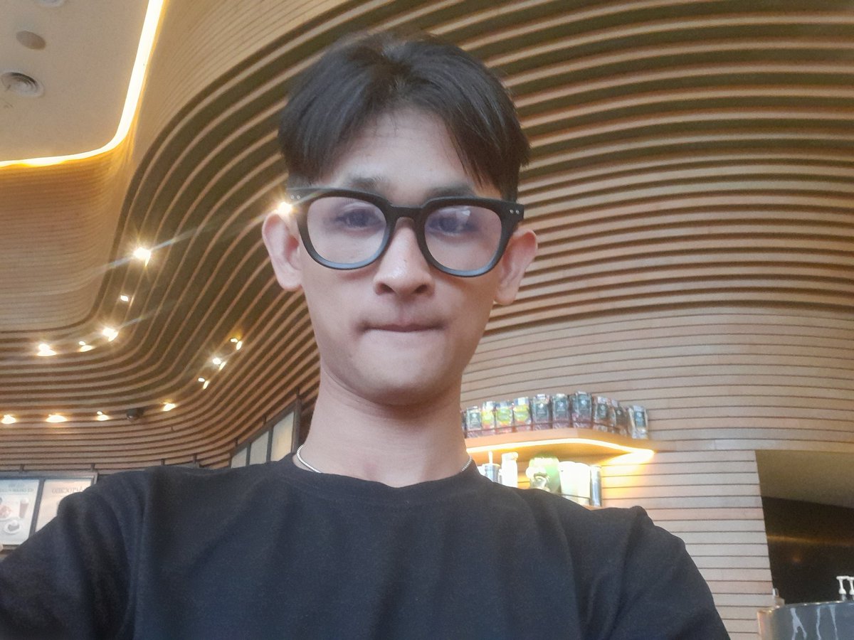 aryyyihao's tweet photo. 😝 https://t.co/UgPIlQTYF2