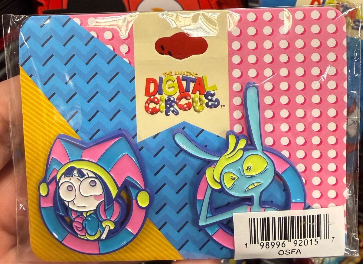 MsDBZbabe's tweet photo. Pin at GameStop #theamazingdigitalcircus #TADC #funnybunny https://t.co/1JF1usdT3a