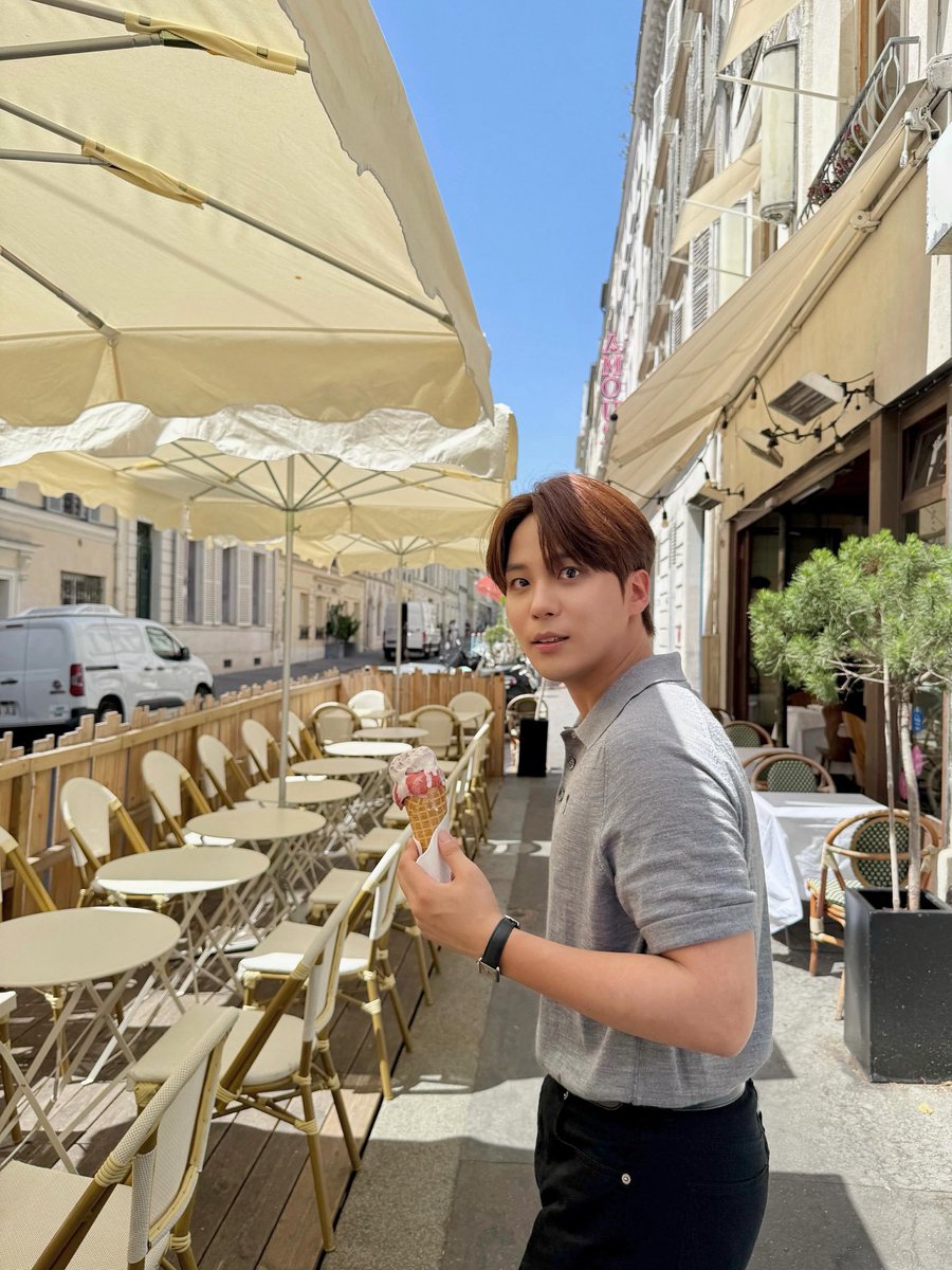 jjongst_kim's tweet photo. Jongho Paris Fashion Week for @amiparis ❣️

#Jongho #종호 #AmiParis #PFW https://t.co/IGUx7J3yw2