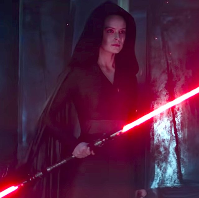 NRey003's tweet photo. General Grievous in Revenge of the Sith: I’ve used the most lightsabers in a single movie with 4 lightsabers being used from my collection 

Rey in the Rise of Skywalker: (Laughs in using 5 lightsabers even tho one was in a vision) https://t.co/f479bbXEAO