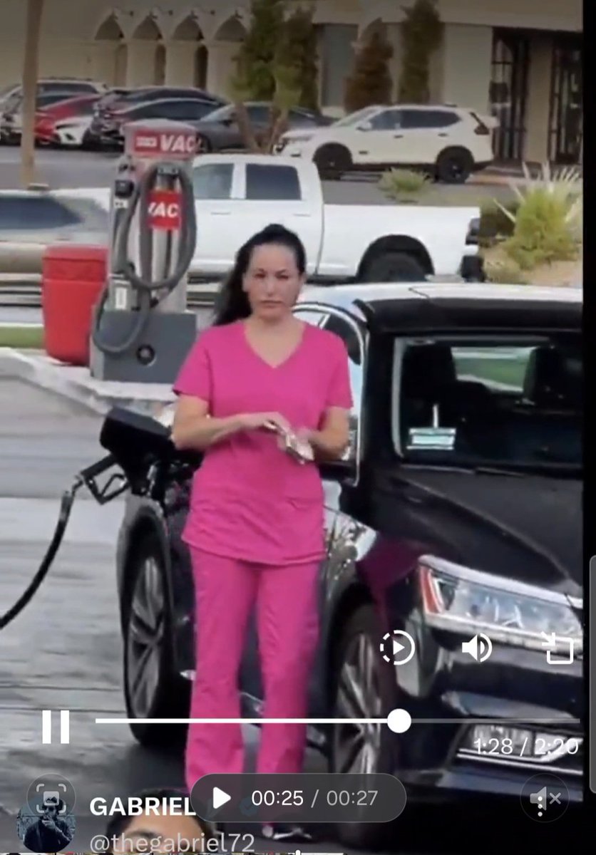 chris80572133's tweet photo. @thegabriel72 Who counts money on a hood other to do it for a video?  Looking at the camera and the pump not even running looking at the video.  Click bait. https://t.co/fwNMymSRnf