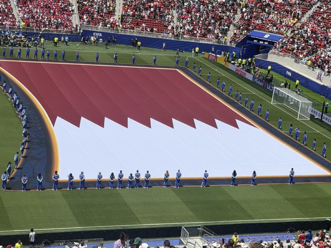 shasegf's tweet photo. صاحب التوقع الصحيح 👇🏻 
له جائزة مالية 🎁 
- ممنوع التكرار 🚫
فوز قطر او فوز البوسنه والهرسك ؟ 
#قطر_البوسنة
#قطر_البوسنة https://t.co/WQOqJlJa8p