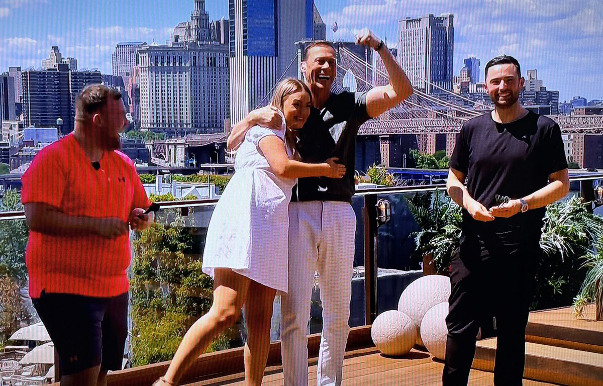 Oche180's tweet photo. Great to see Luke Littler and Luke Humphries starring on ITV’s World Cup coverage.
After an interview they played a short game with Laura Woods and Duncan Ferguson.
Phenomenal ambassadors for the sport 👏
#Darts #WorldCup #USMasters https://t.co/njhPPlM5P3