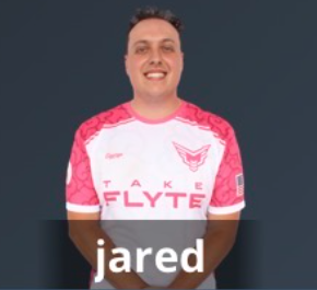 yinxingcs's tweet photo. @ChickenCoopGG @jaredhabib He might not be as happy as he looks, having not received this new piece of clothing. https://t.co/aZJXKONYqh