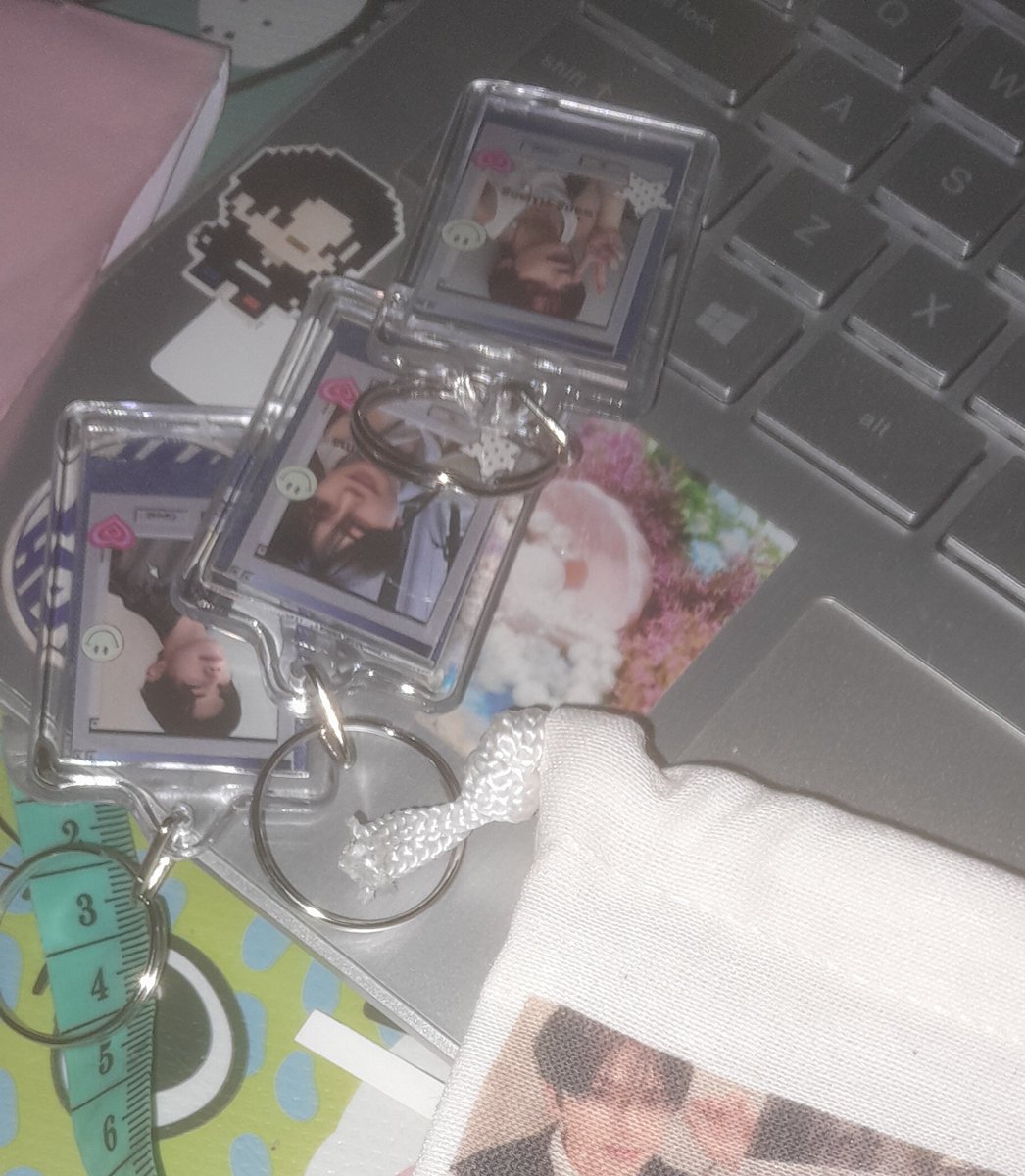 hanni & that;🍀 freebies pjf📍 tweet media
