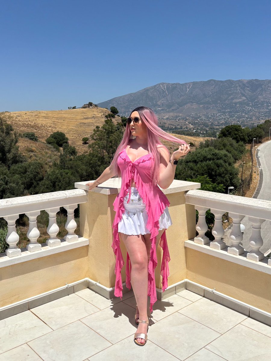 GoddessK1tty's tweet photo. The kind of girl your mother warned you about https://t.co/esKixxGZYT
