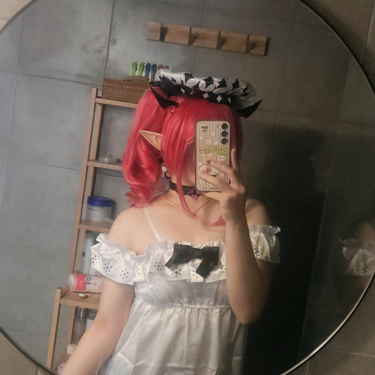 hn_ncos's tweet photo. IRyS tomorrow :D will switch hairstyles for day 2 nyehehe 😼 https://t.co/YGwvsdwdXZ