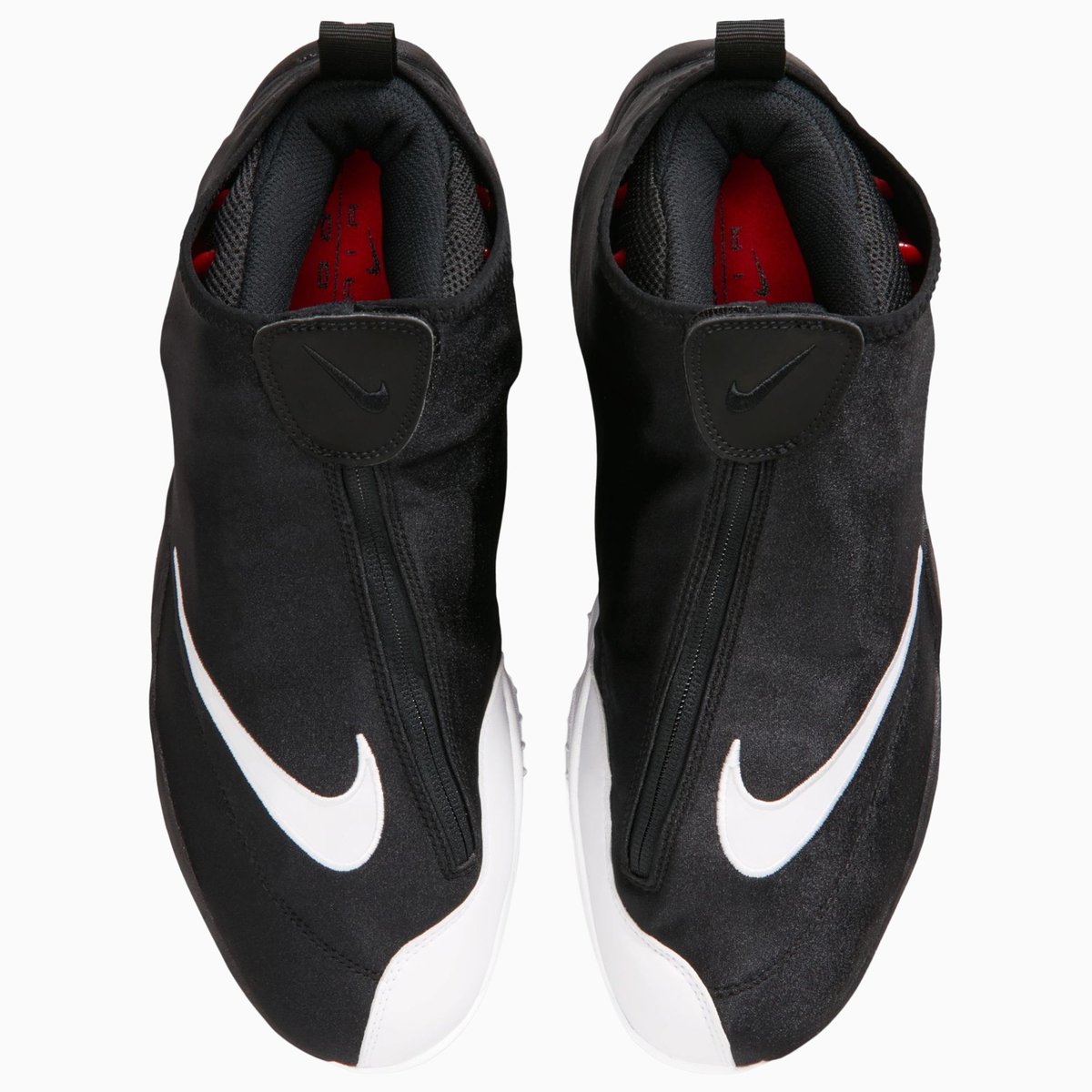 KicksFinder's tweet photo. FIRST LOOK: Nike Air Zoom Flight ’98 “The Glove”

🗓️ July 31st, 2026
📝 IV6206-010 (MENS)
💰 $170 USD
💵COP OR 🚮DROP? https://t.co/yUu4AX2Uex
