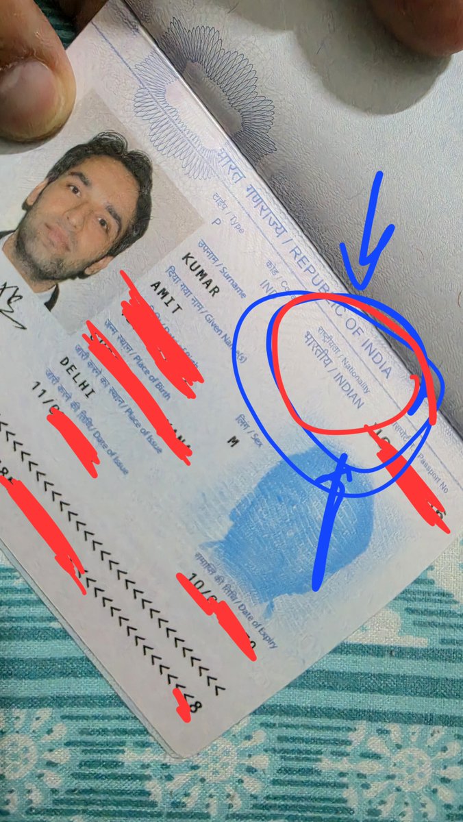 amitkilhor's tweet photo. What in the goddamn hell is in the circle then?

#passport #citizenship https://t.co/G45erobCaj