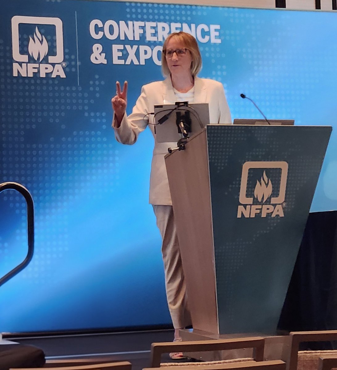 NWnfsa's tweet photo. @HFSCorg participates in a panel discussion on proven strategies that win support for home fire sprinklers today at @NFPA. Thanks Peg, Marny and Lisa for all you do with the coalition to promote #fastestwater! @NFSAorg https://t.co/HRvMuzgAJe