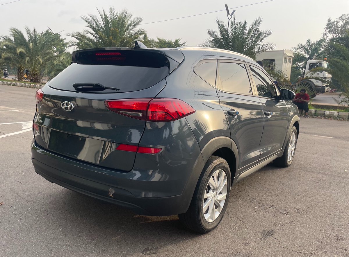 __MuhammadNasir's tweet photo. FOREIGN USED HYUNDAI TUCSON 2020 MODEL 
📄Original &amp; Complete Papers
💰25 850 000
📍Kaduna
📞08036190085 https://t.co/DiiZ9RpIwv
