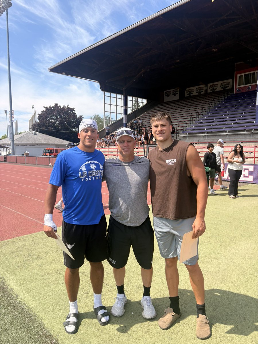 NateRembisz's tweet photo. After a great camp and conversation with @CoachSmithCats I am blessed to have received my first offer to Linfield University
@CoachJep2 @LinfiFB @JettSearle1 @LaCenter_FB @eforcefootball @JordanJ_ @PrepRedzoneWA @RecruitRadarNW @BrandonHuffman @AndrewNemec https://t.co/q1ViZ1yJBK