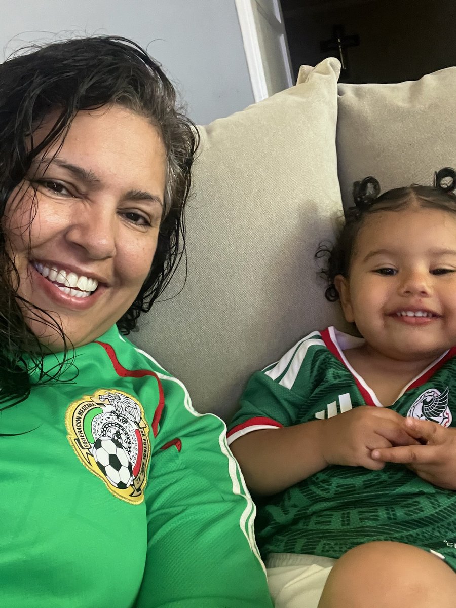 unitehere11's tweet photo. Today we're all Mexico! #FIFAWorldCup #UNITEHERE #VivaMéxico https://t.co/Qy3fIWwgxM