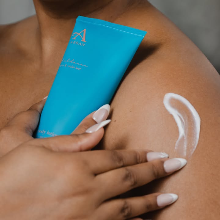 ARRAN_Sense's tweet photo. Summer is calling! Prep your skin with our hydrating Body Lotion, infused with Shea Butter and Beeswax for that velvety soft touch

Shop Kildonan in-store and online 🛍️

https://t.co/qmU0QZHyKe https://t.co/yLIg4T3TCk