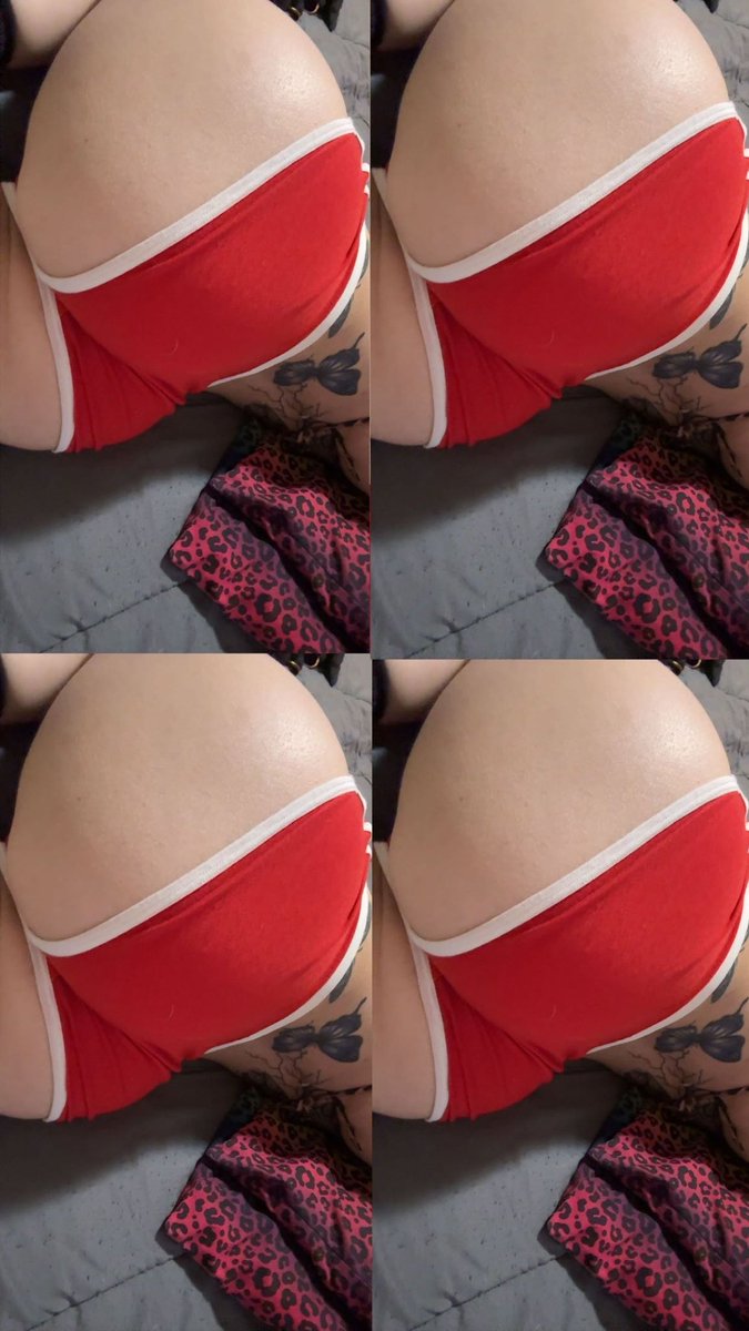2_playyer's tweet photo. HMU babes https://t.co/9xBoZAfEkR